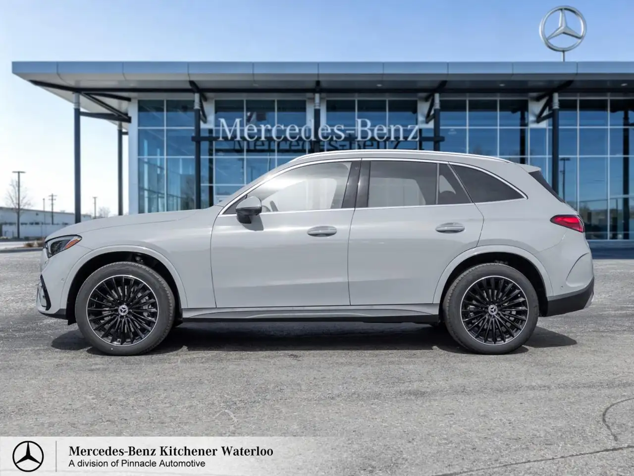 Mercedes-Benz GLC снимка Mercedes-Benz GLC