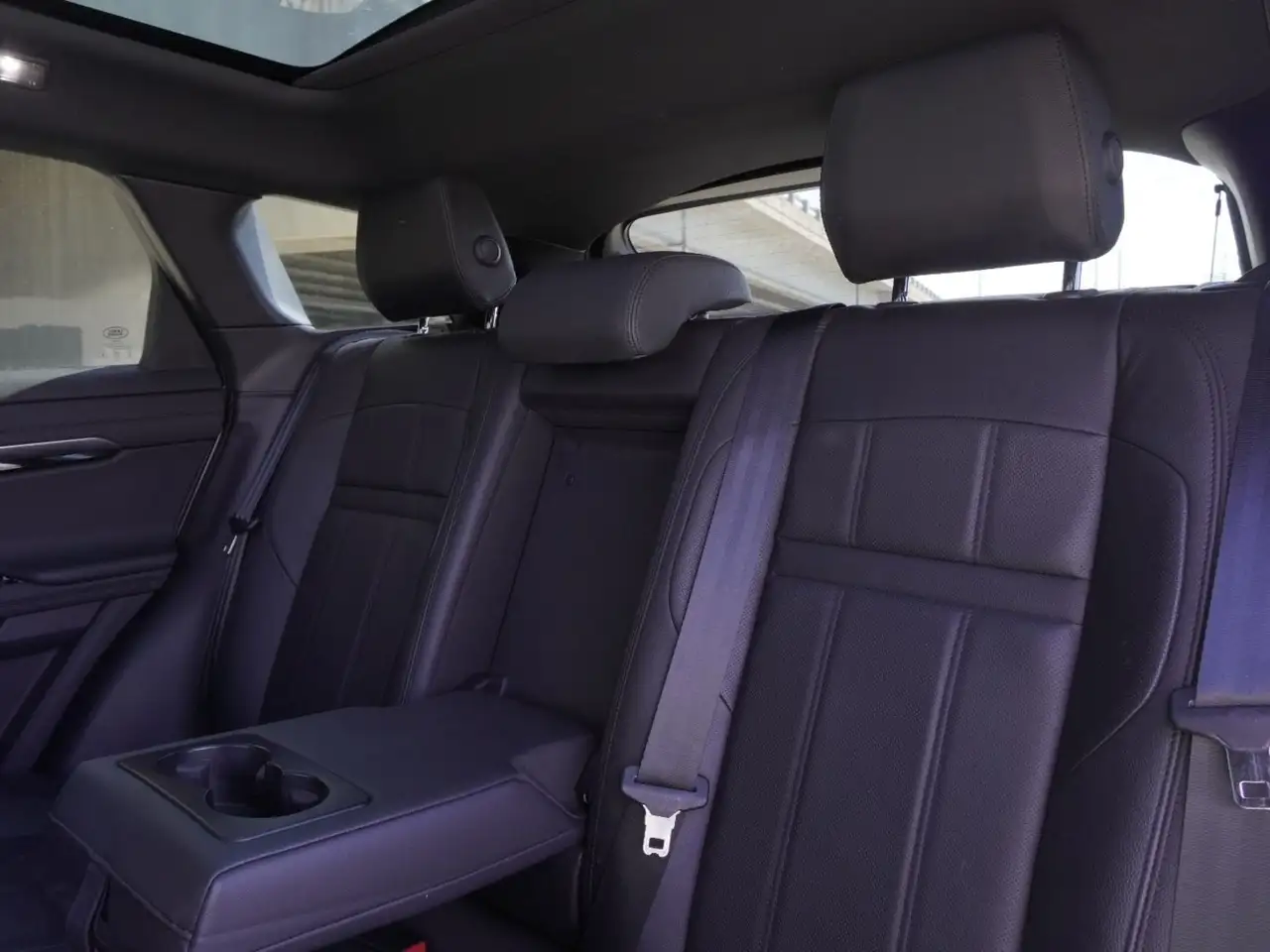 Land Rover Range Rover Evoque снимка Land Rover Range Rover Evoque