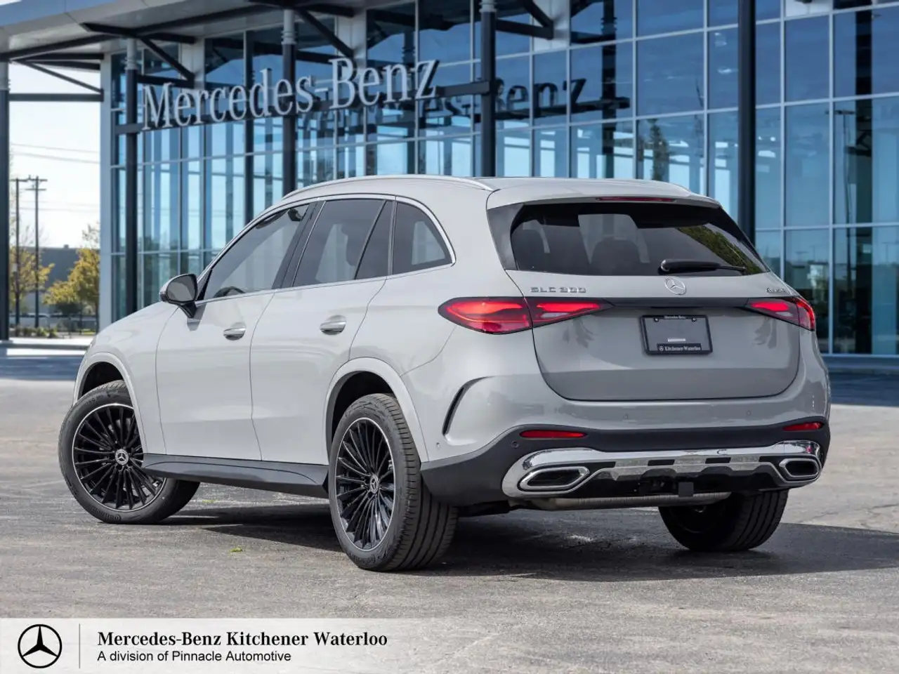 Mercedes-Benz GLC снимка Mercedes-Benz GLC