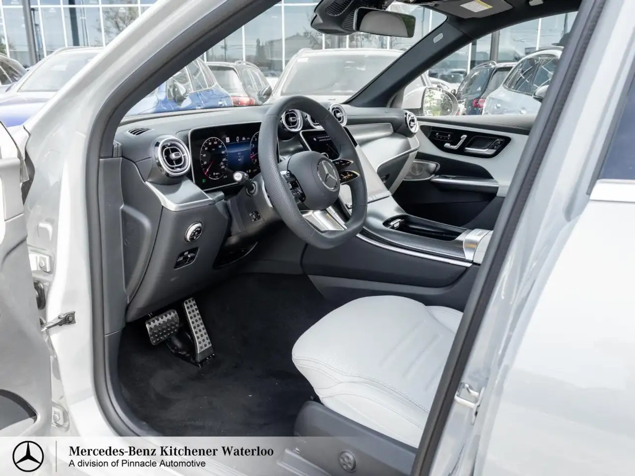 Mercedes-Benz GLC снимка Mercedes-Benz GLC