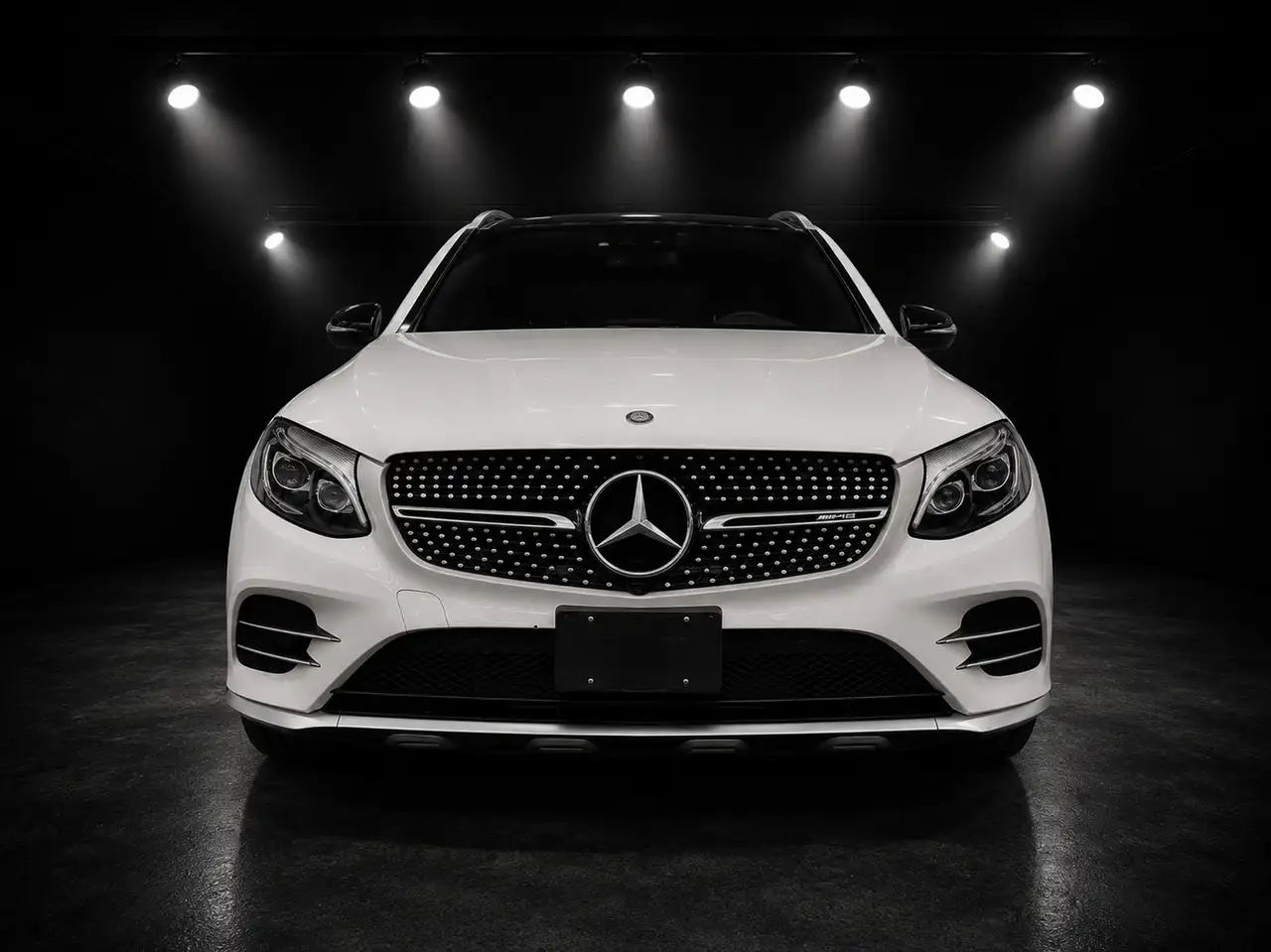Mercedes-Benz GLC снимка Mercedes-Benz GLC