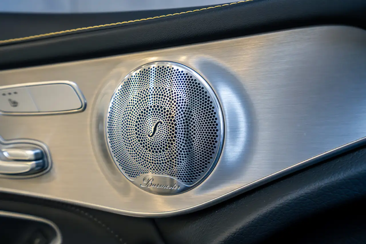 Mercedes-Benz GLC снимка Mercedes-Benz GLC