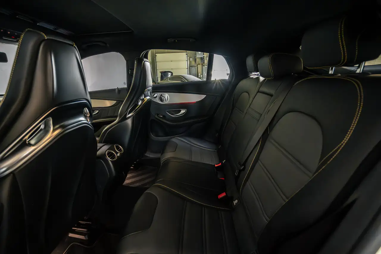 Mercedes-Benz GLC снимка Mercedes-Benz GLC
