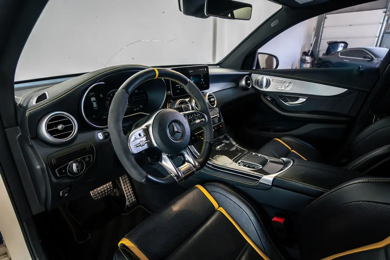Mercedes-Benz GLC снимка Mercedes-Benz GLC
