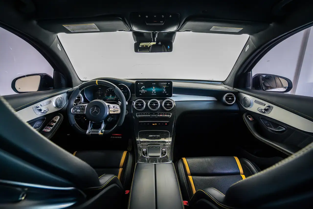 Mercedes-Benz GLC снимка Mercedes-Benz GLC