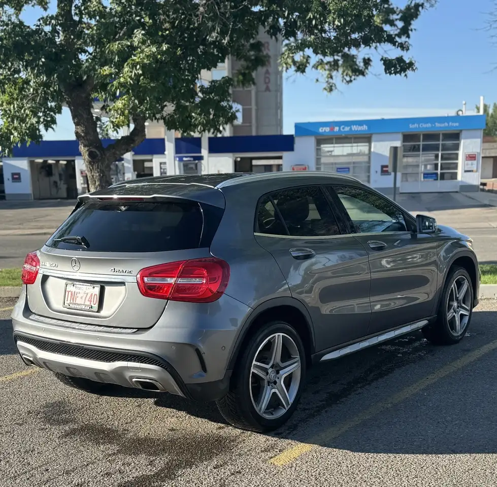 Mercedes-Benz GLA photo Mercedes-Benz GLA