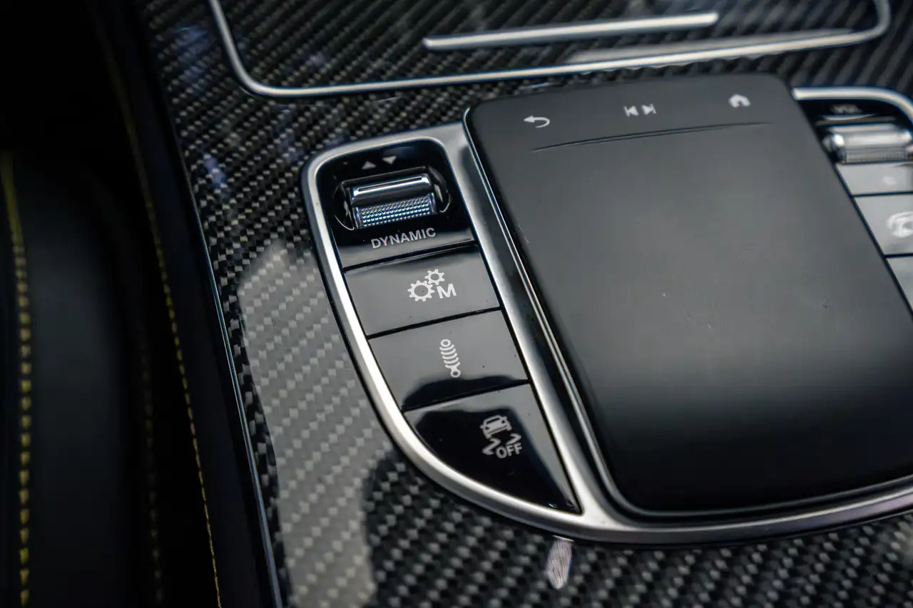 Mercedes-Benz GLC снимка Mercedes-Benz GLC