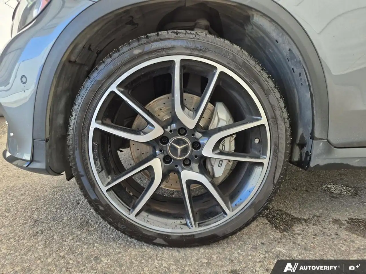 Mercedes-Benz GLC снимка Mercedes-Benz GLC