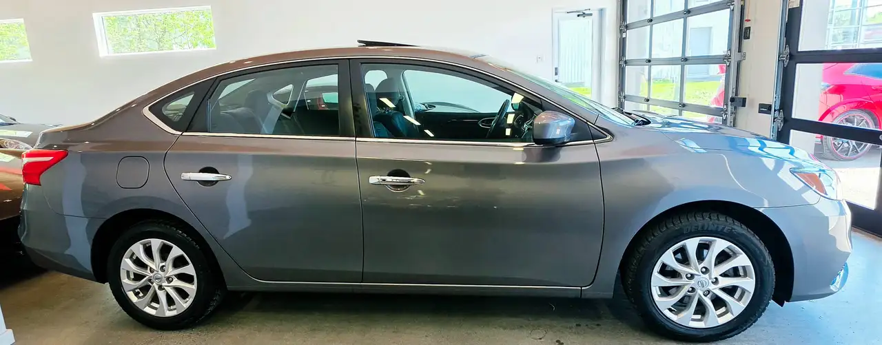 Nissan Sentra снимка Nissan Sentra