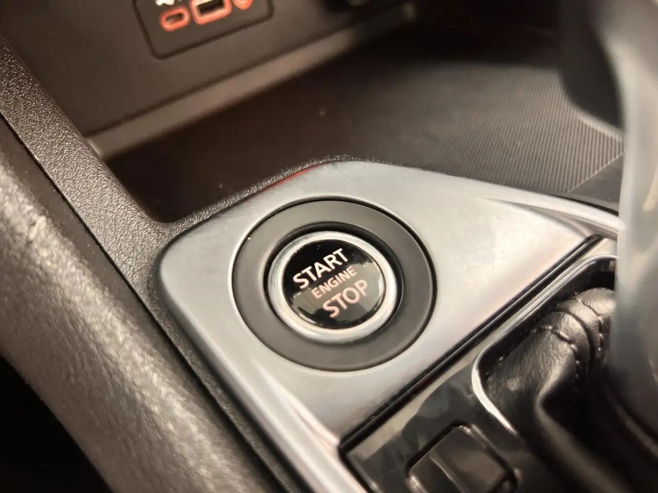 Nissan Sentra fotografie Nissan Sentra
