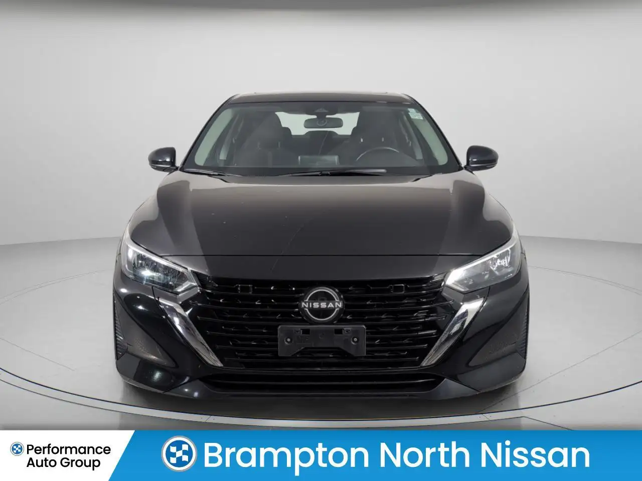 Nissan Sentra fotografie Nissan Sentra