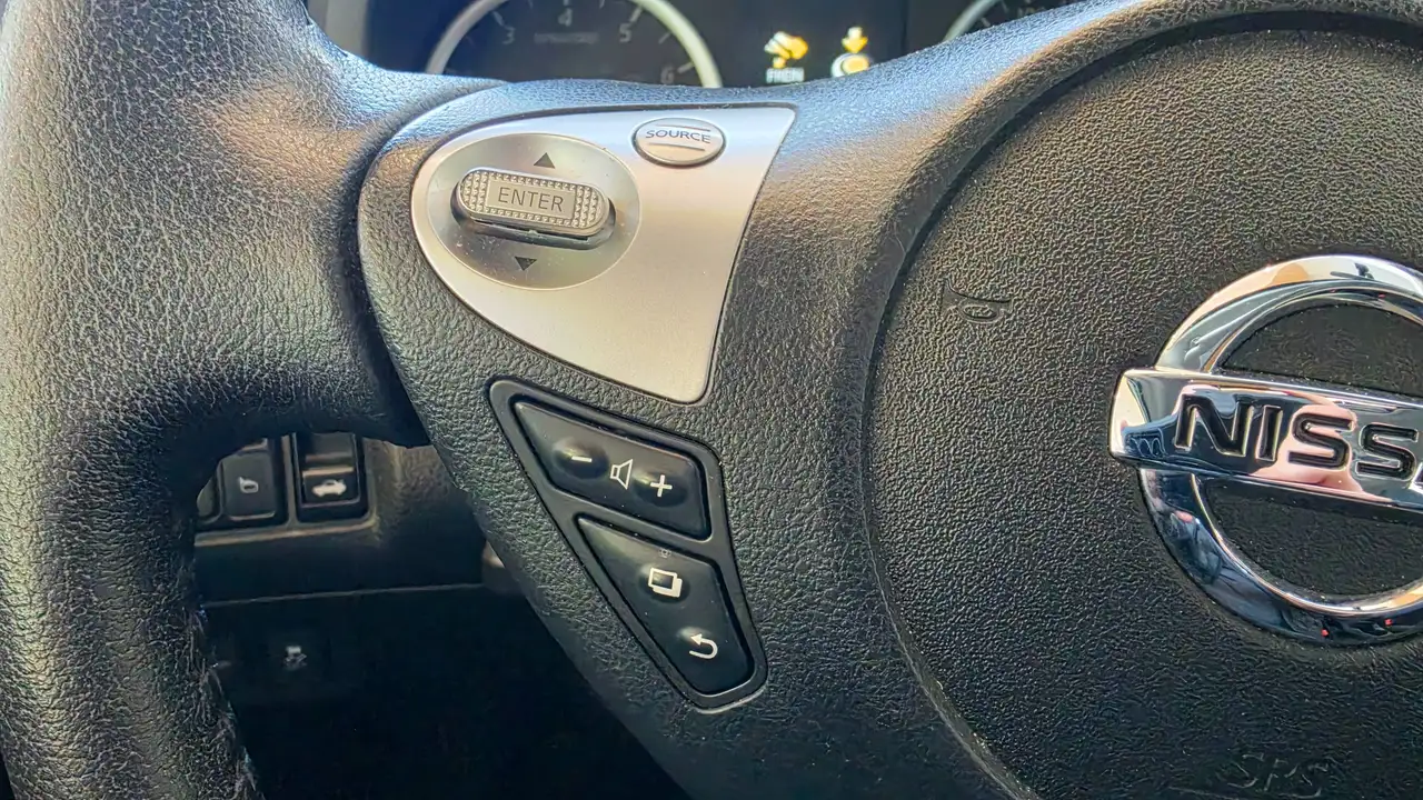 Nissan Sentra снимка Nissan Sentra