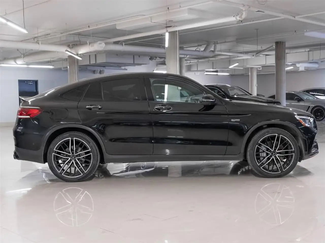 Mercedes-Benz GLC снимка Mercedes-Benz GLC