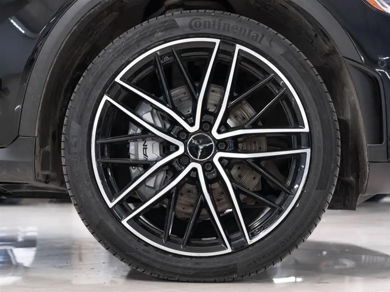 Mercedes-Benz GLC снимка Mercedes-Benz GLC