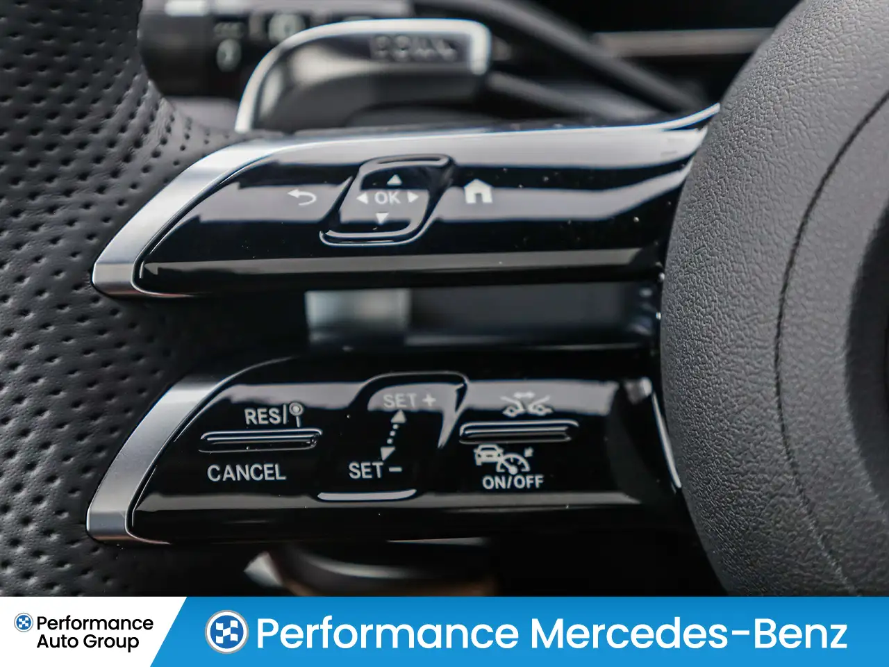 Mercedes-Benz GLC photo Mercedes-Benz GLC