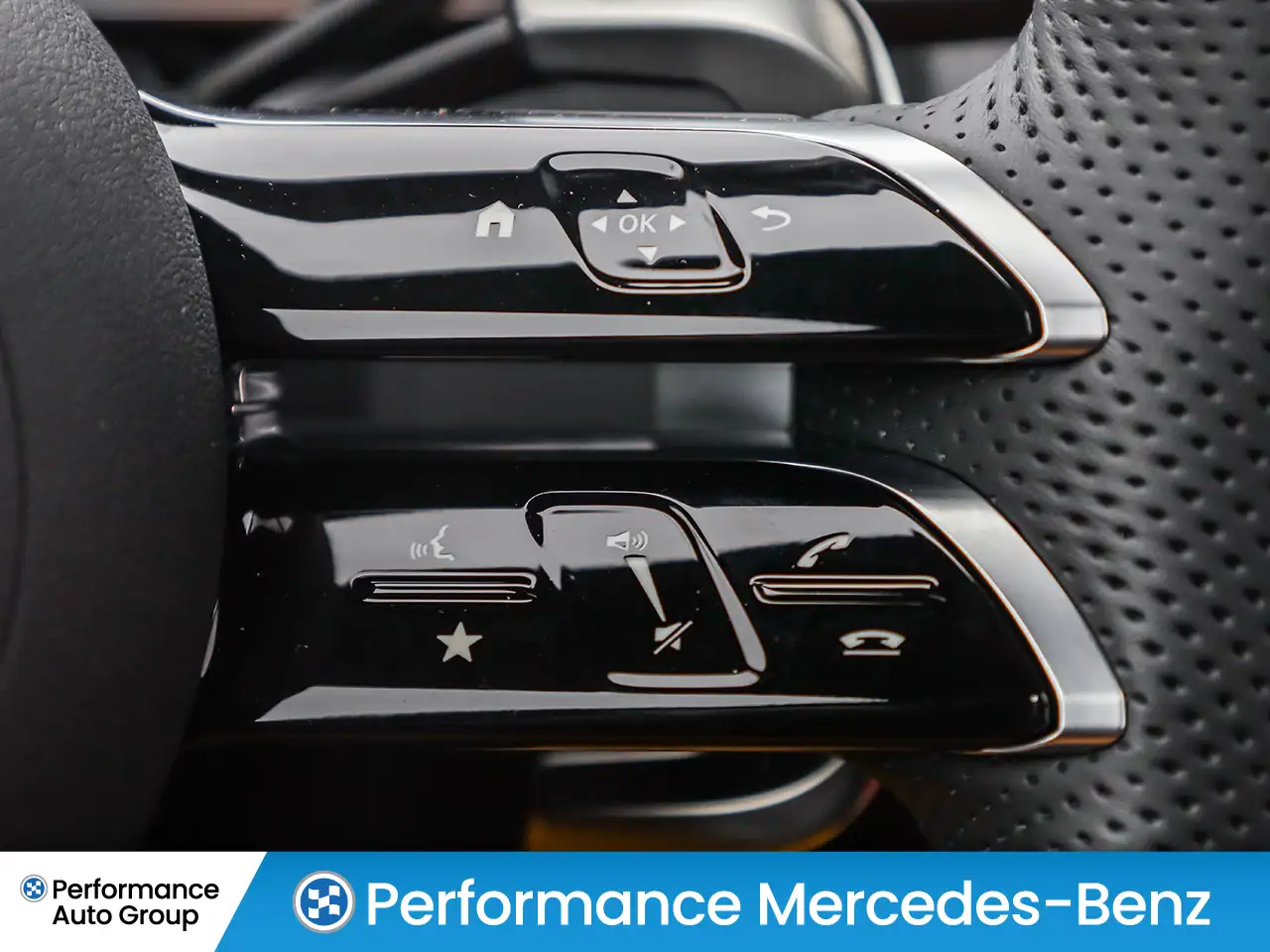 Mercedes-Benz GLC photo Mercedes-Benz GLC