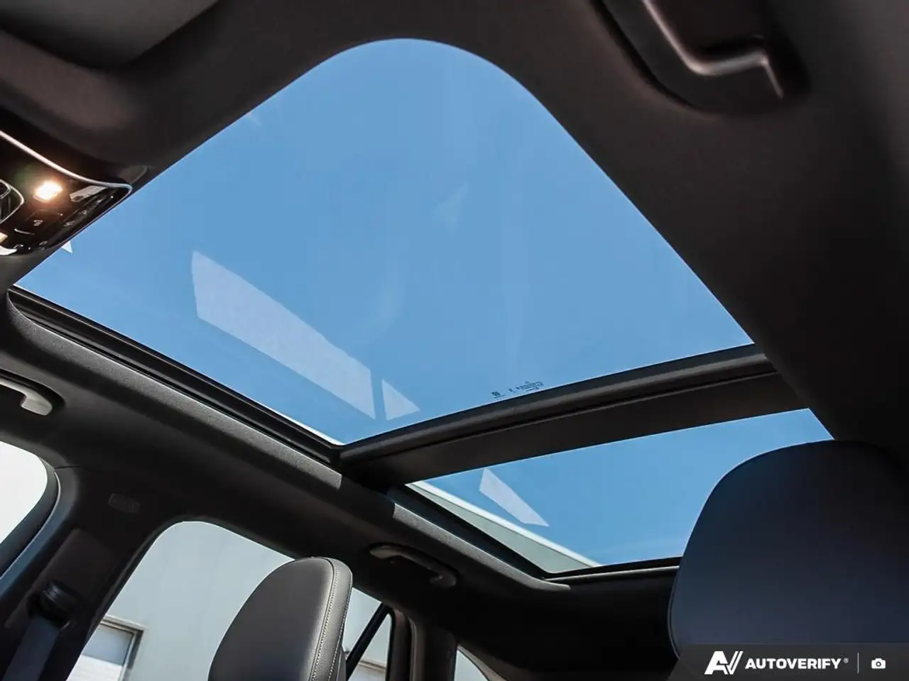 Mercedes-Benz GLC fotografie Mercedes-Benz GLC
