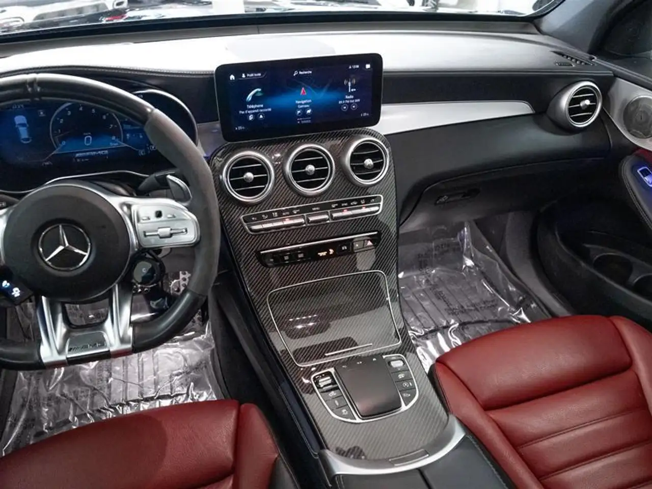 Mercedes-Benz GLC снимка Mercedes-Benz GLC