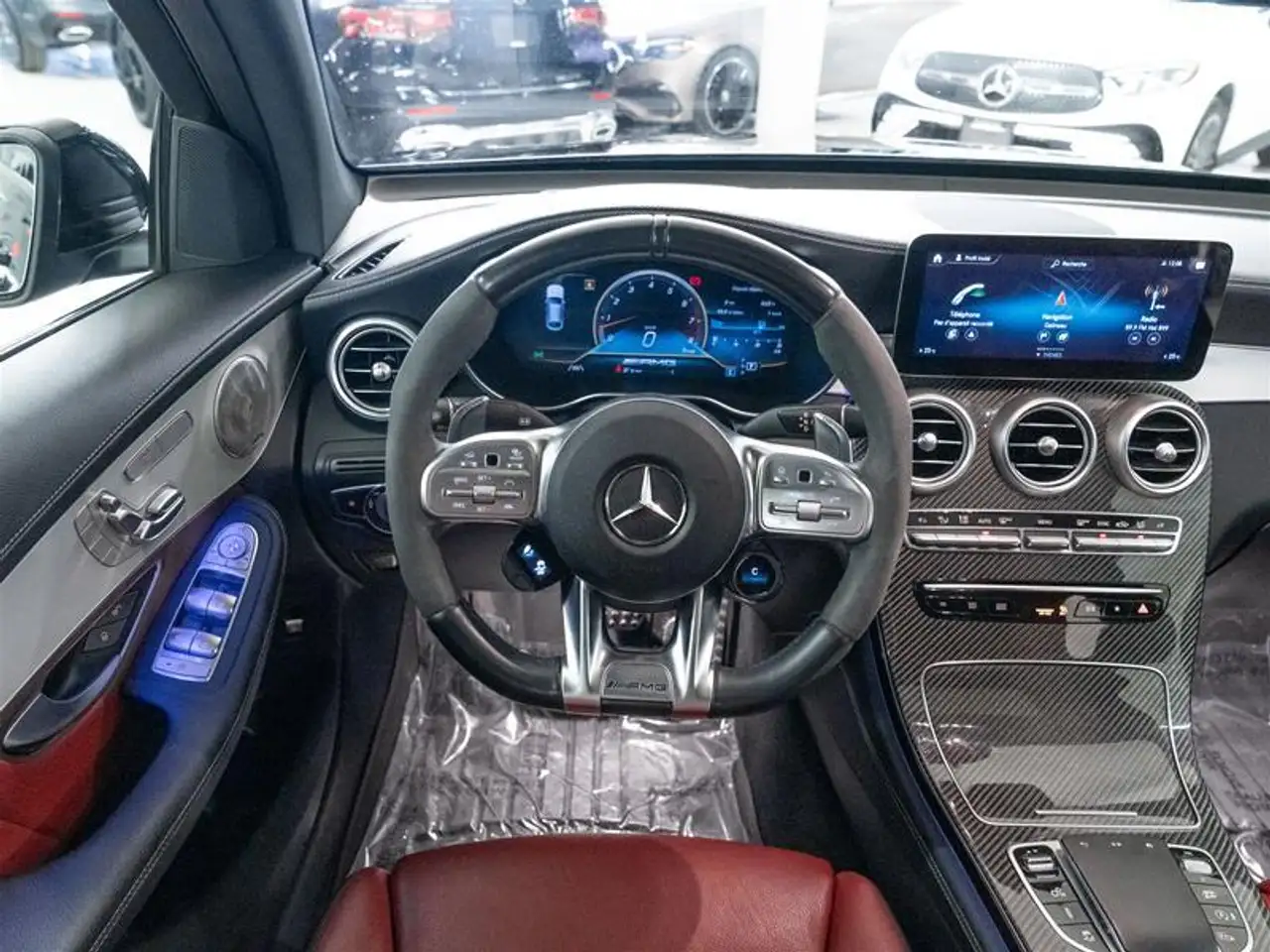 Mercedes-Benz GLC снимка Mercedes-Benz GLC