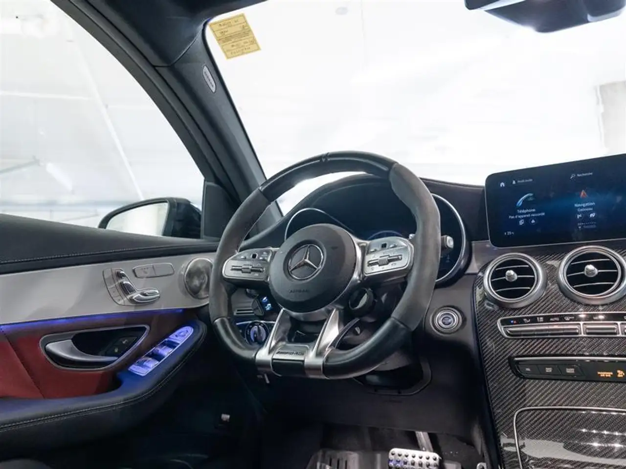 Mercedes-Benz GLC снимка Mercedes-Benz GLC