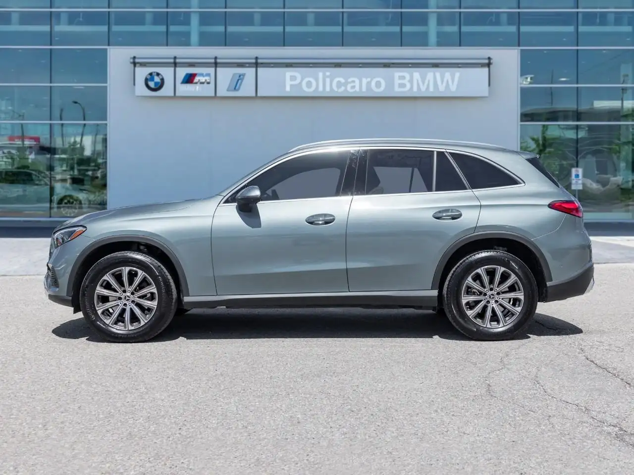 Mercedes-Benz GLC снимка Mercedes-Benz GLC