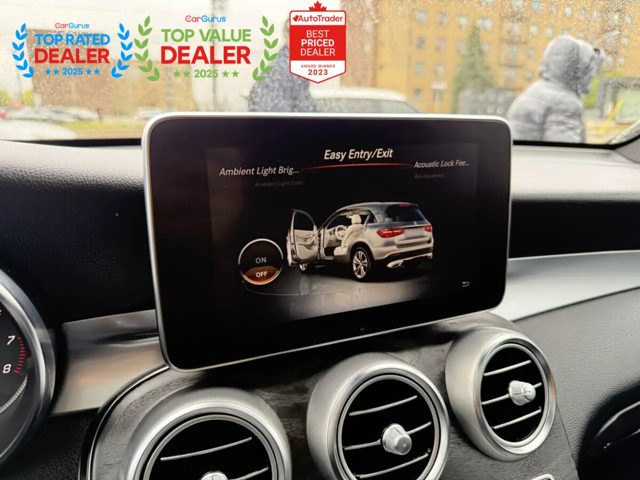 Mercedes-Benz GLC снимка Mercedes-Benz GLC