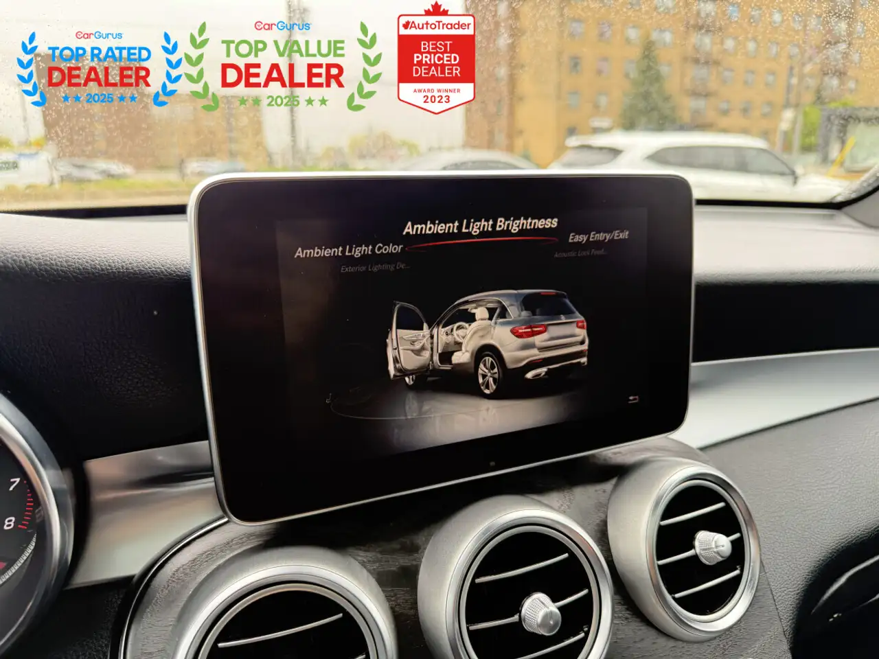 Mercedes-Benz GLC снимка Mercedes-Benz GLC
