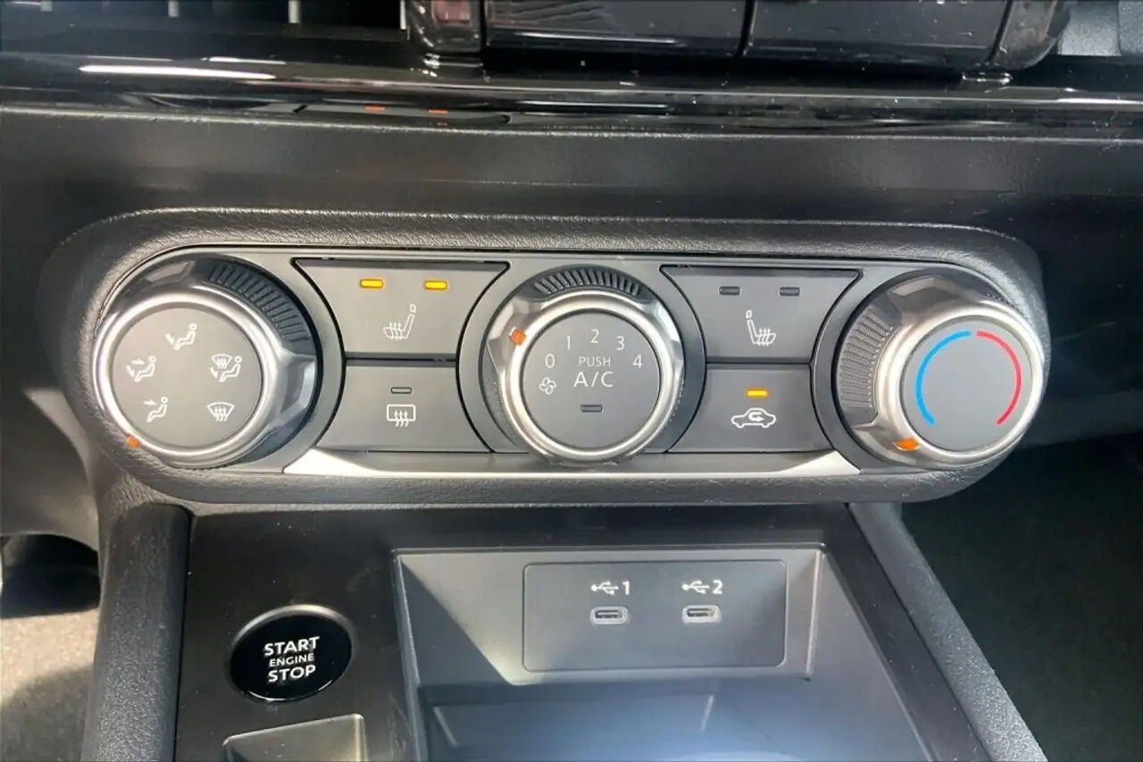 Nissan Kicks photo Nissan Kicks