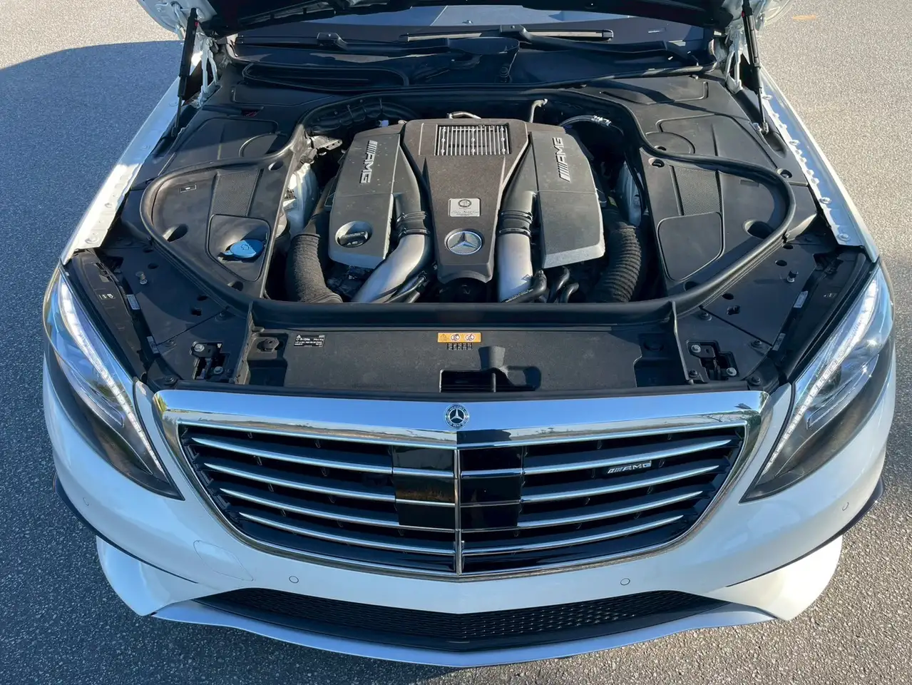 Mercedes-Benz S-Class photo Mercedes-Benz S-Class