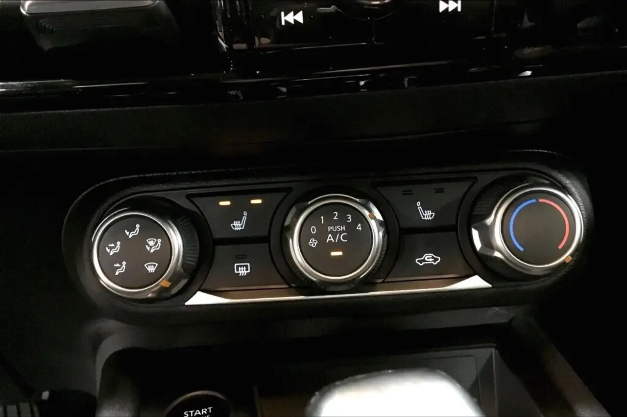 Nissan Kicks снимка Nissan Kicks
