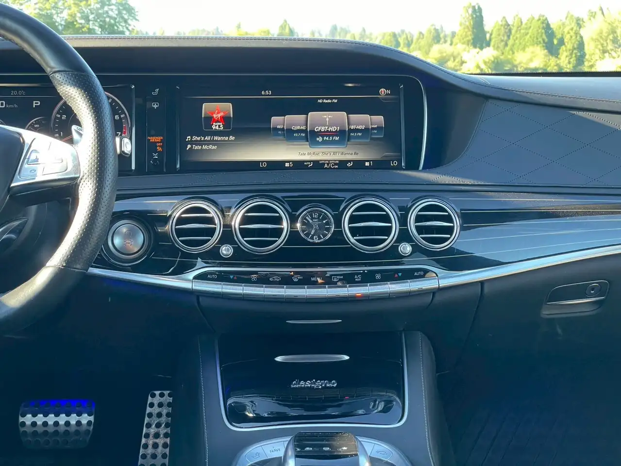Mercedes-Benz S-Class photo Mercedes-Benz S-Class