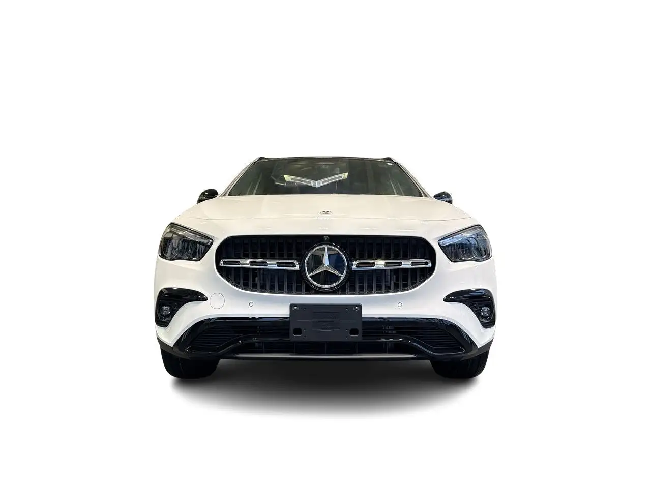Mercedes-Benz GLA снимка Mercedes-Benz GLA
