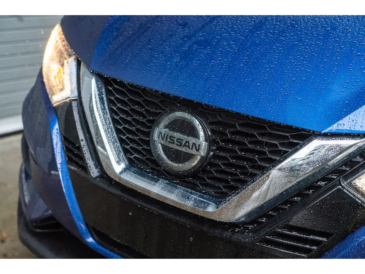 Nissan Qashqai снимка Nissan Qashqai