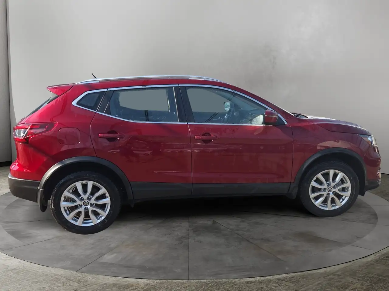 Nissan Qashqai снимка Nissan Qashqai