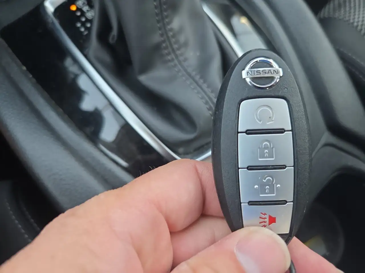 Nissan Qashqai снимка Nissan Qashqai