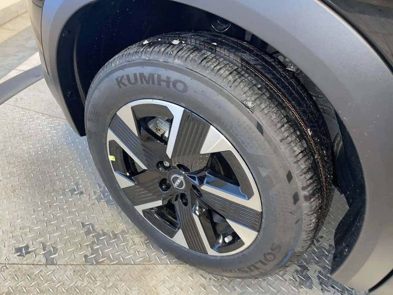 Nissan Kicks снимка Nissan Kicks