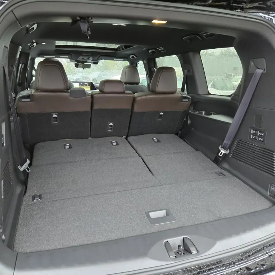 Nissan Armada fotografie Nissan Armada