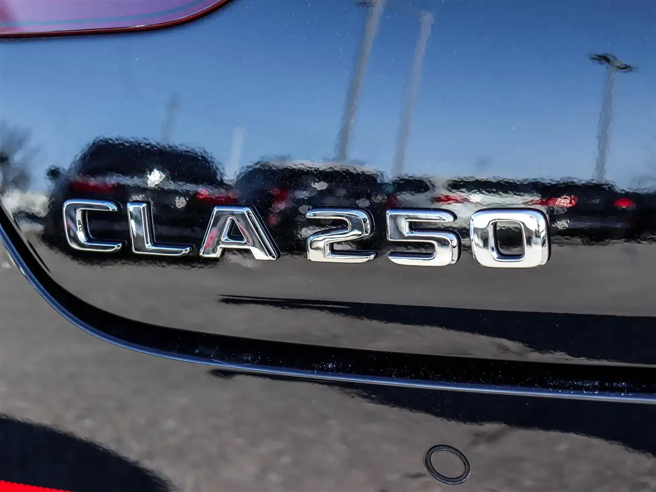 Mercedes-Benz CLA снимка Mercedes-Benz CLA