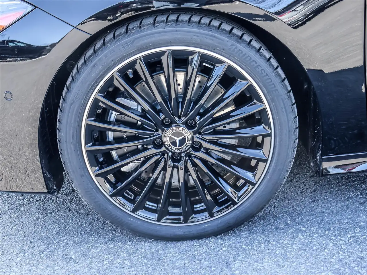 Mercedes-Benz CLA снимка Mercedes-Benz CLA