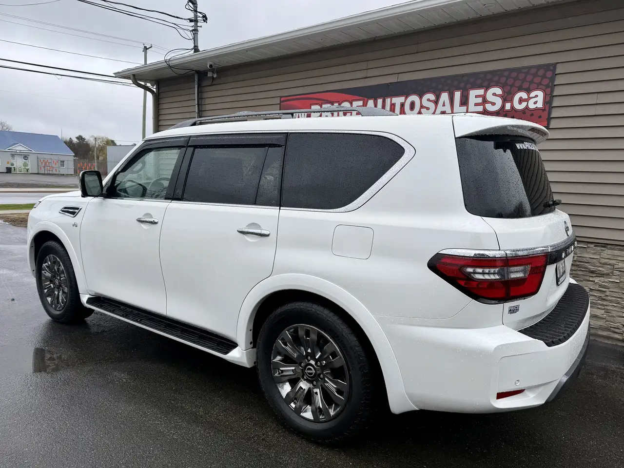 Nissan Armada снимка Nissan Armada