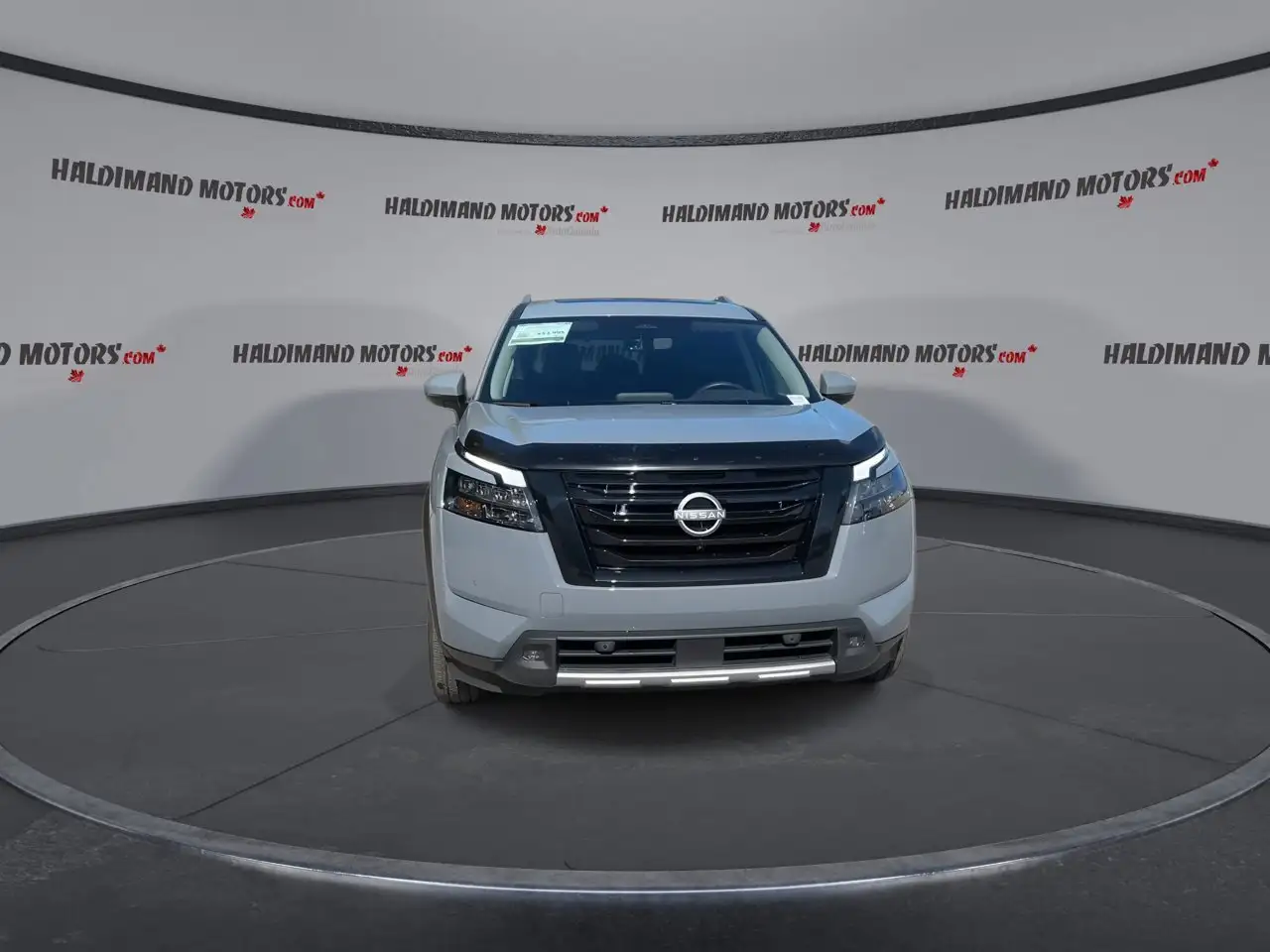 Nissan Pathfinder fotografie Nissan Pathfinder