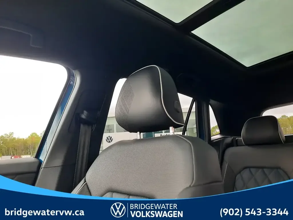 Volkswagen Atlas photo Volkswagen Atlas
