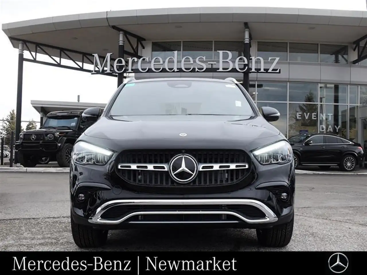 Mercedes-Benz GLA снимка Mercedes-Benz GLA