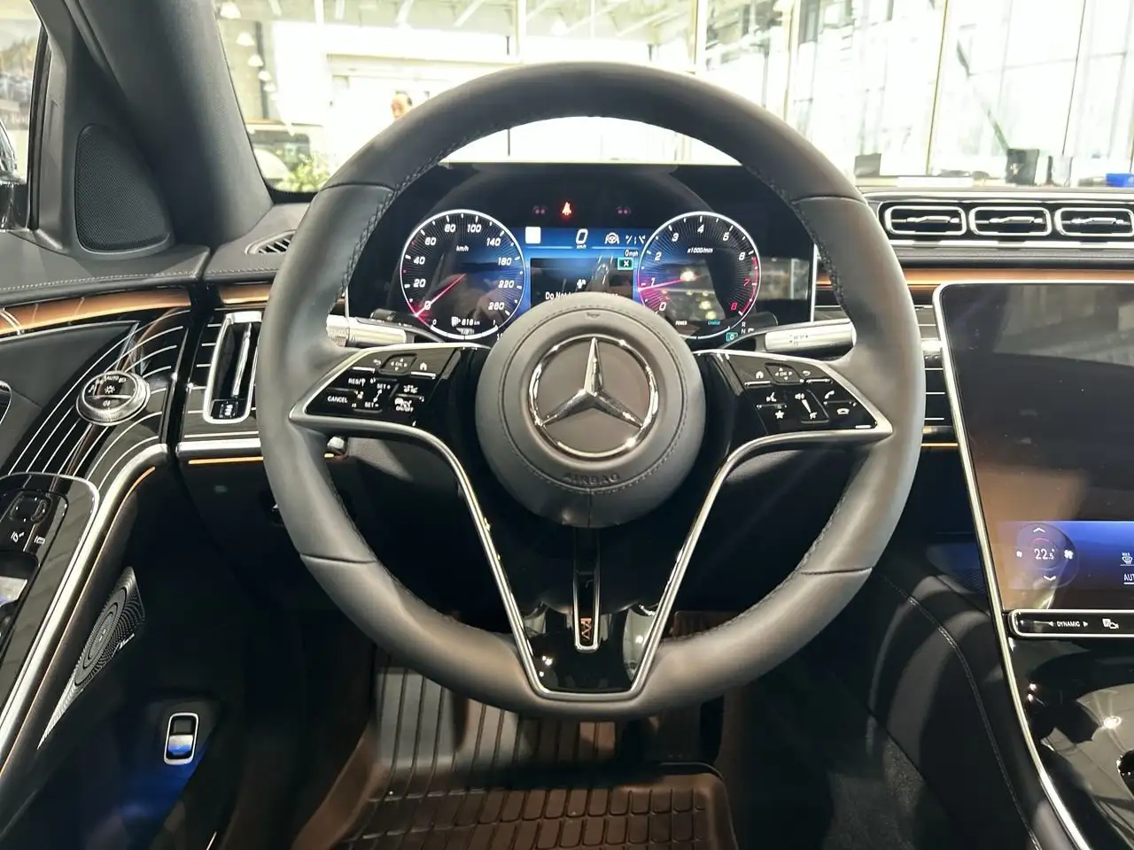 Mercedes-Benz S-Class fotografie Mercedes-Benz S-Class
