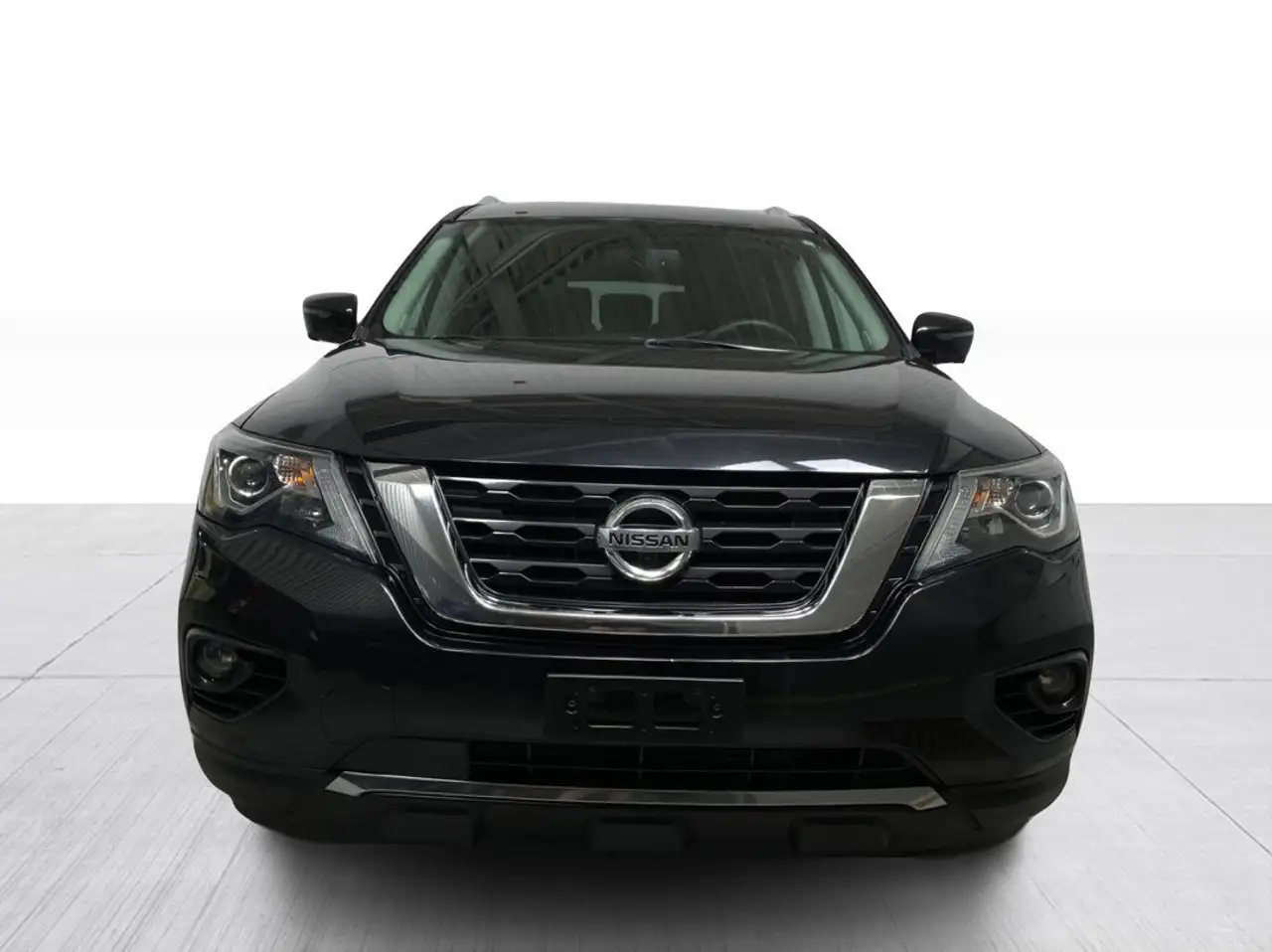 Nissan Pathfinder снимка Nissan Pathfinder