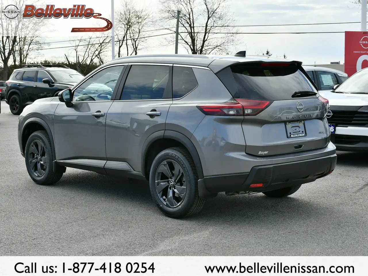 Nissan Rogue снимка Nissan Rogue