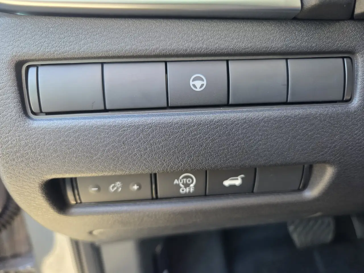 Nissan Rogue photo Nissan Rogue