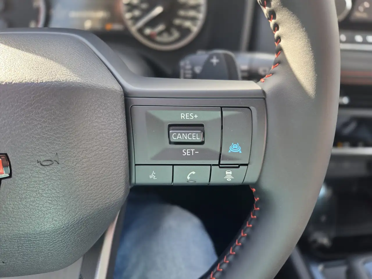 Nissan Rogue photo Nissan Rogue