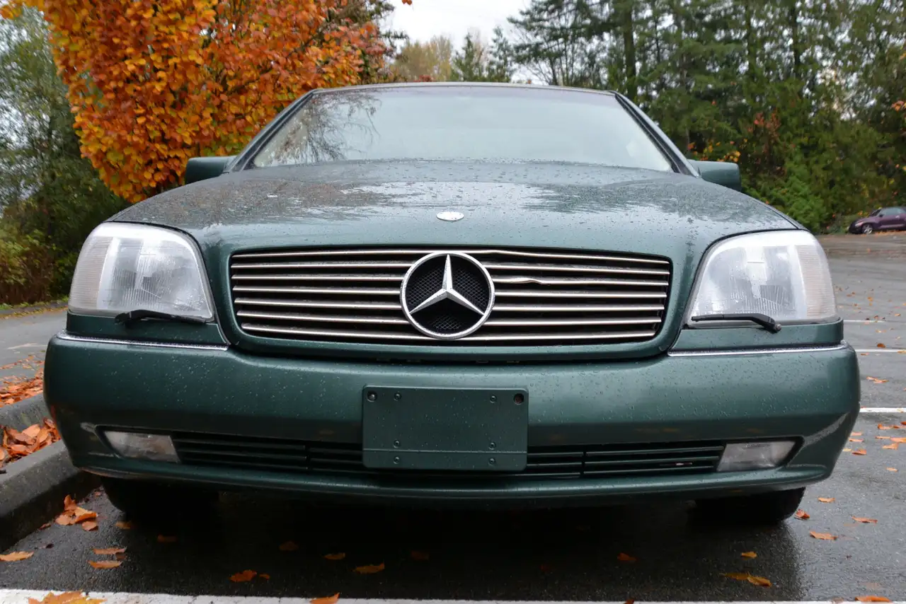 Mercedes-Benz S-Class снимка Mercedes-Benz S-Class