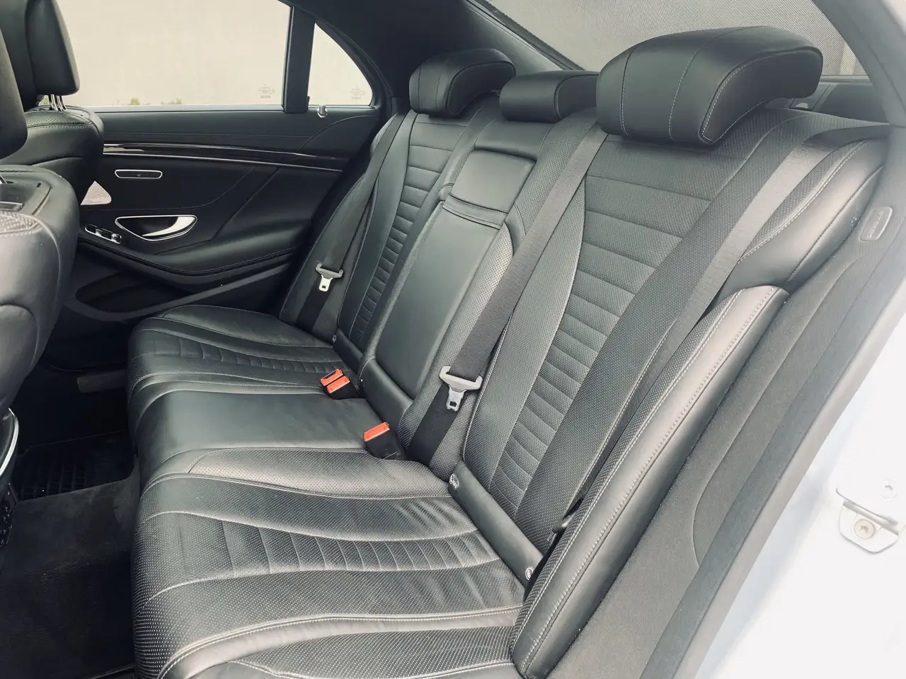Mercedes-Benz S-Class fotografie Mercedes-Benz S-Class